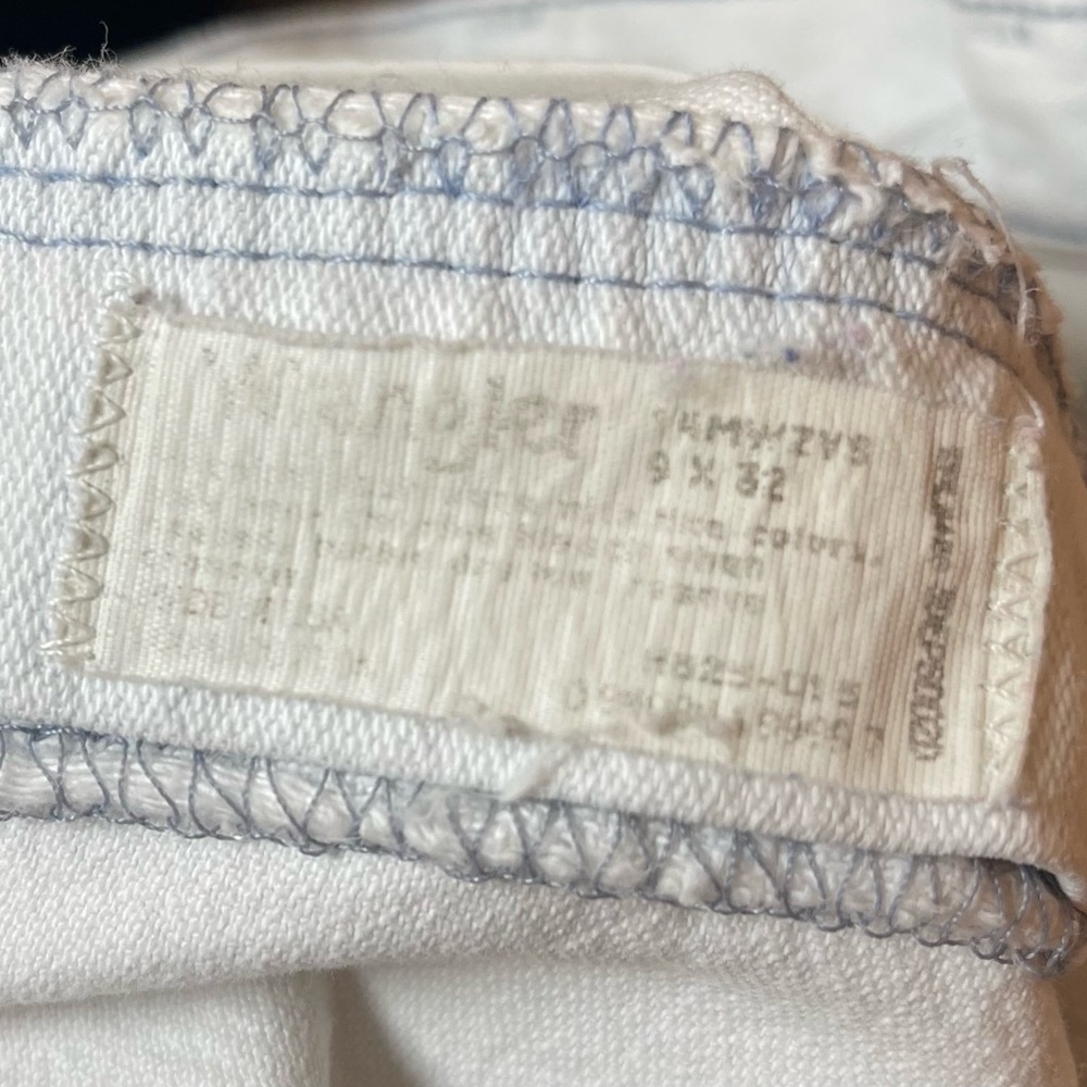 Women’s Vintage 90s Mom Jean Made in USA - Picture 7 of 7
